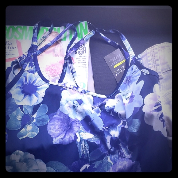 Athletes wear - Picture 1 of 2